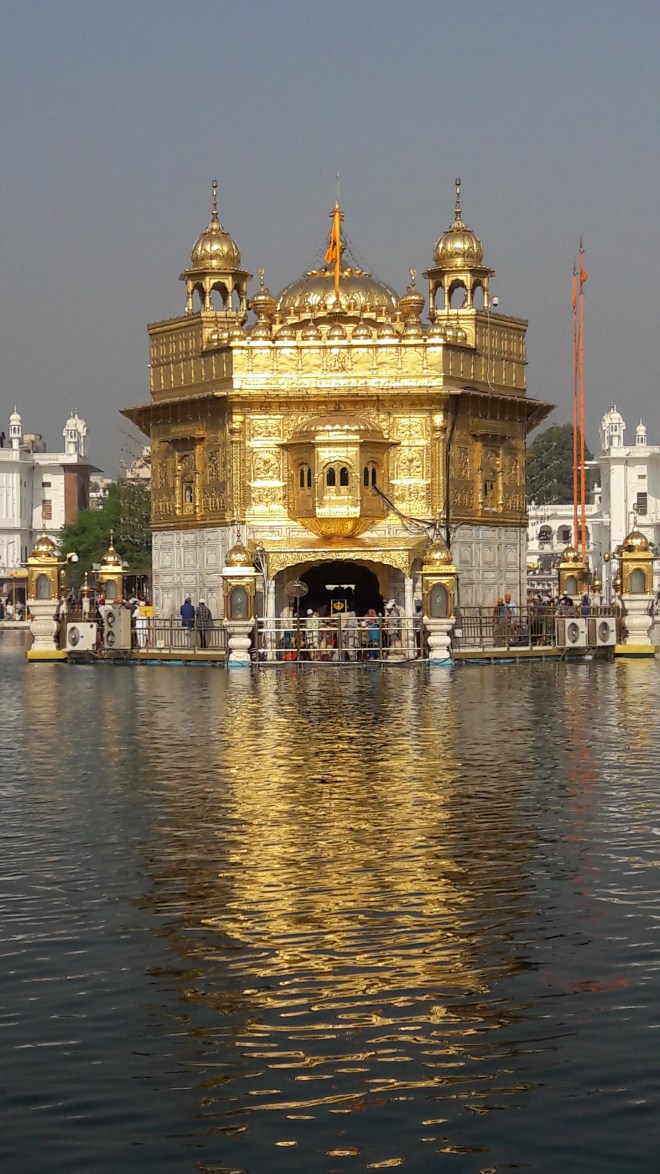 golden-temple-day